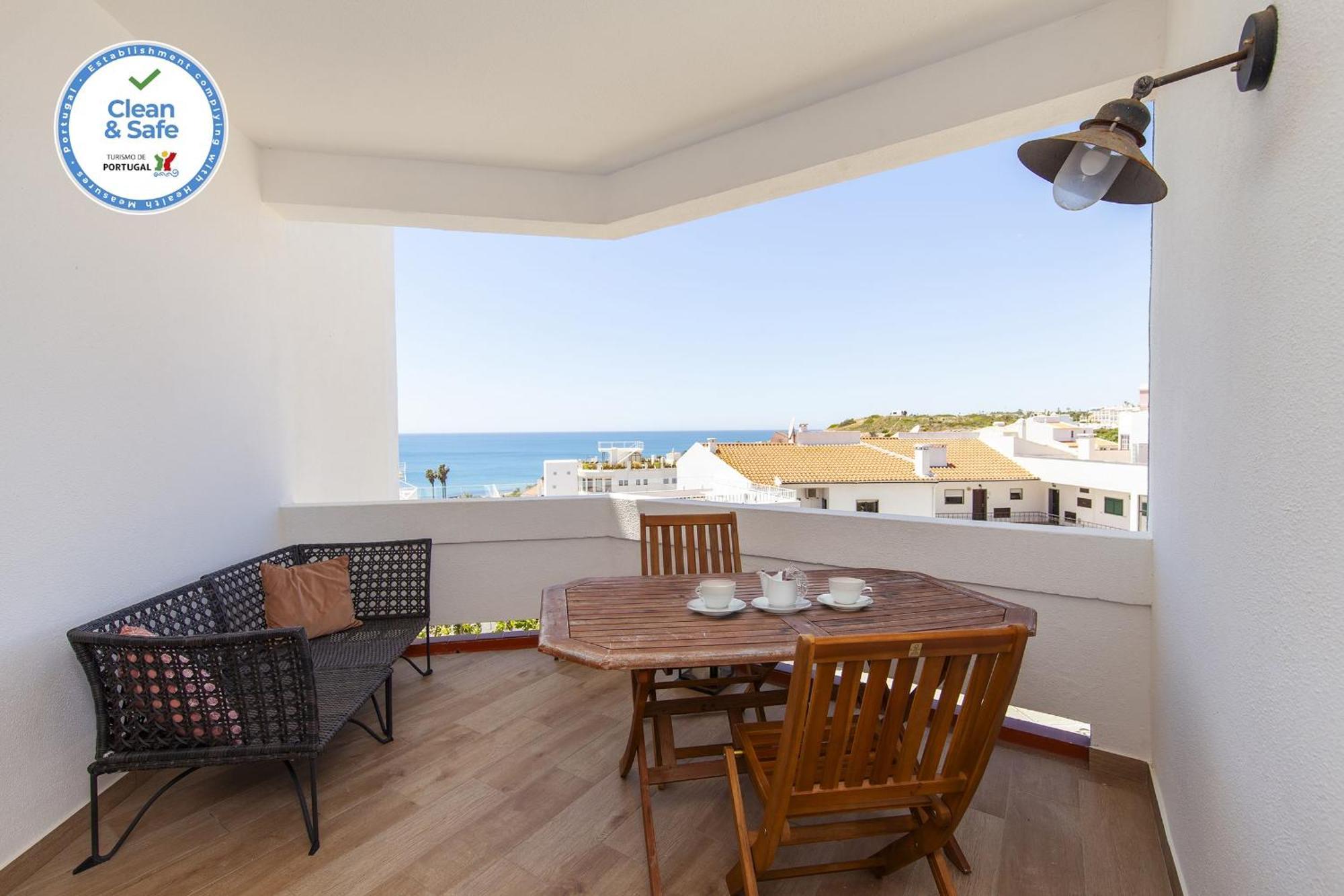 B69 - Village Of Luz Apartment Bagian luar foto